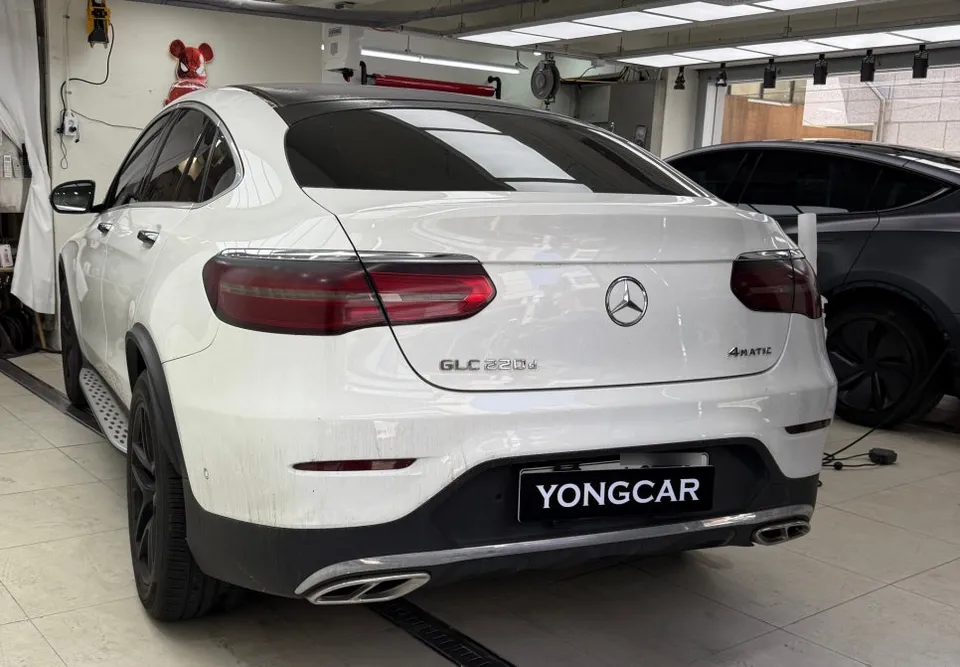 Mercedes-Benz GLCのカーラッピング事例|費用目安・仕上がり 施工写真 3-1
