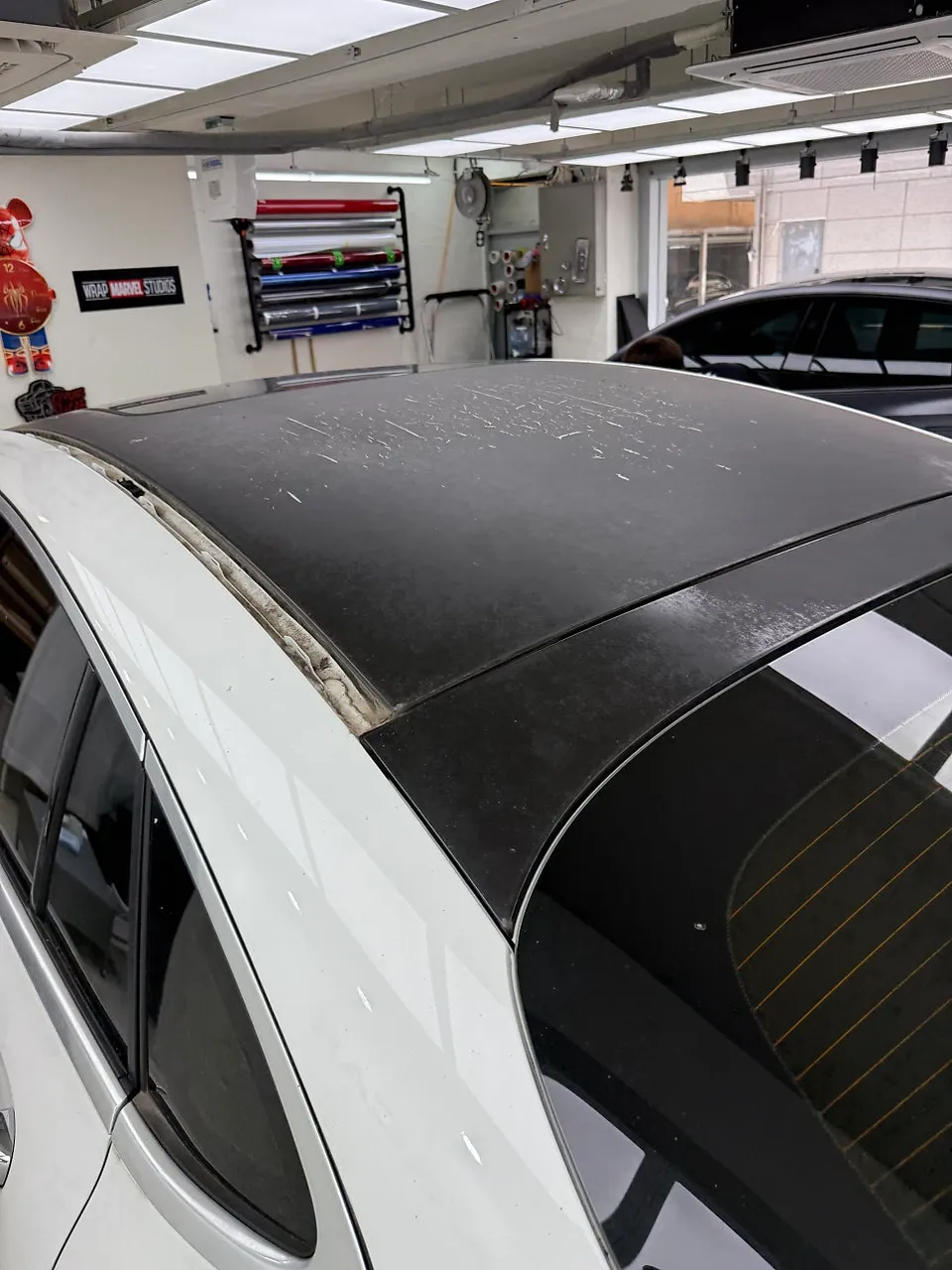 Mercedes-Benz GLCのカーラッピング事例|費用目安・仕上がり 施工写真 2-2