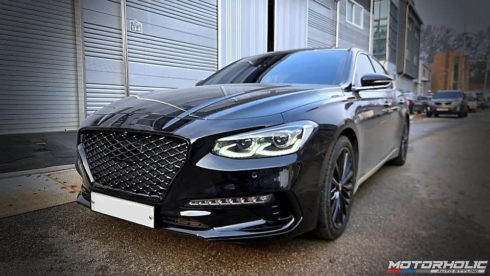 Hyundai Grandeur IG vinyl wrap - Hyundai Grandeur IG Vinyl Wrap Review: All-Black Style photo 5