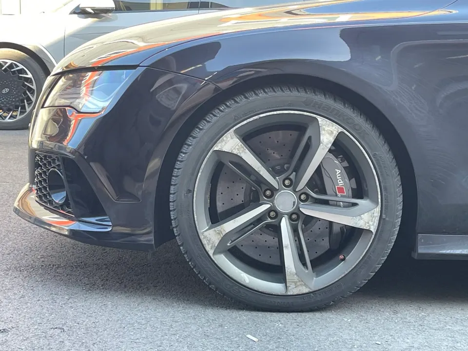 Audi RS7 wheel repair - Audi RS7 Wheel Repair & Painting Review photo 4