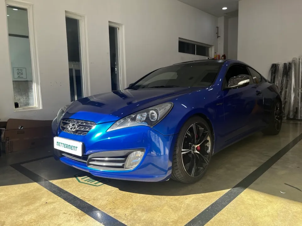Genesis Coupeのカーラッピング事例|費用目安・仕上がり 施工写真 2-1