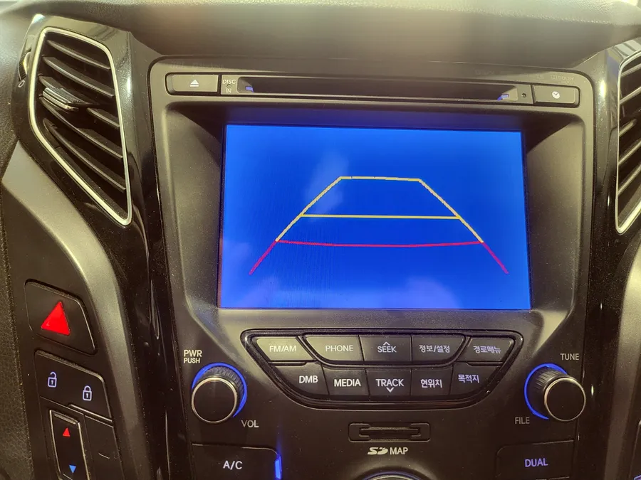 Hyundai i40 oem options - Hyundai i40 OEM Options Review: Factory Upgrade Cost photo 3