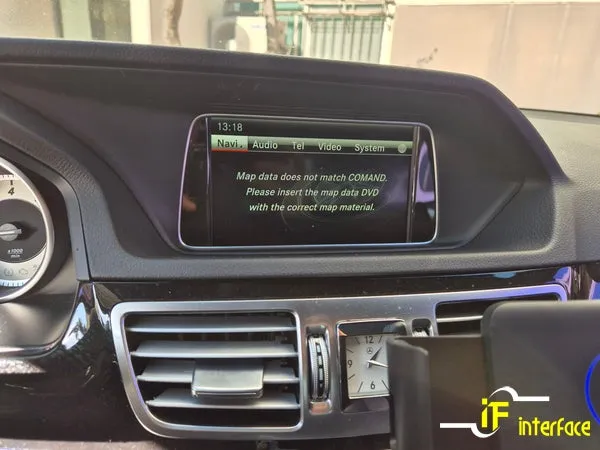 Mercedes-Benz E-Class W212 dash cam - Mercedes-Benz E-Class W212 Dash Cam Installation Review photo 2
