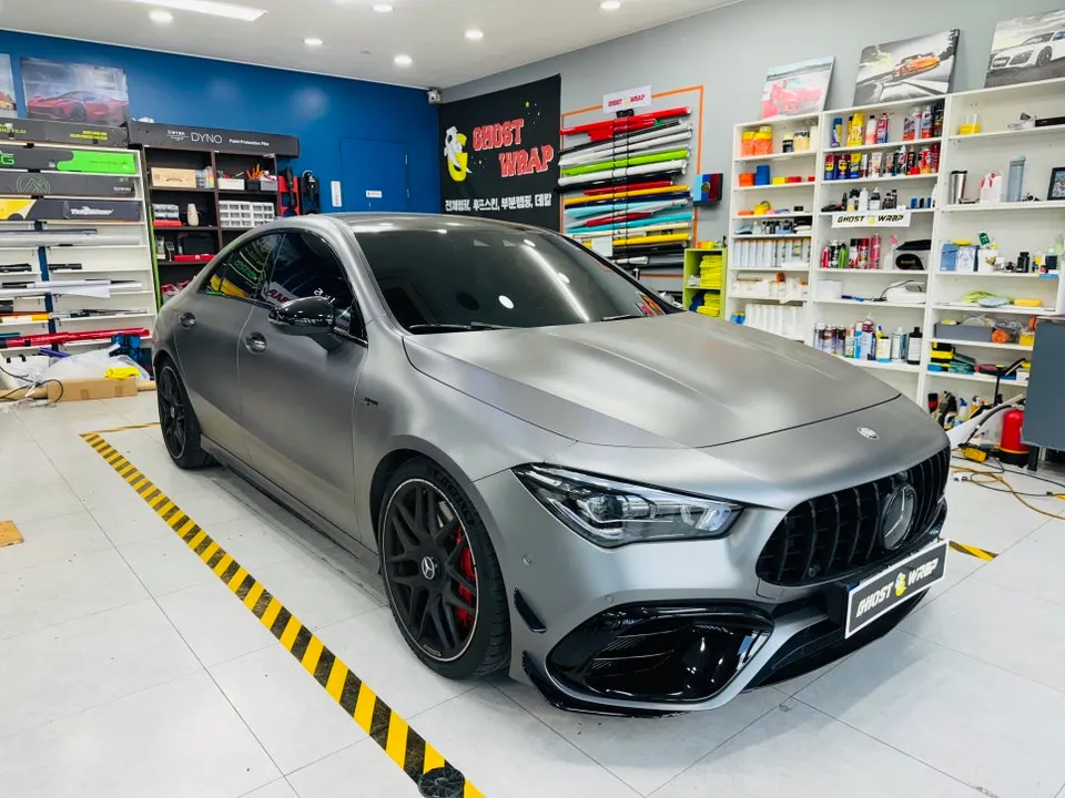 Mercedes-Benz CLAのホイールラッピング事例|サテンブラック 施工写真 3-1
