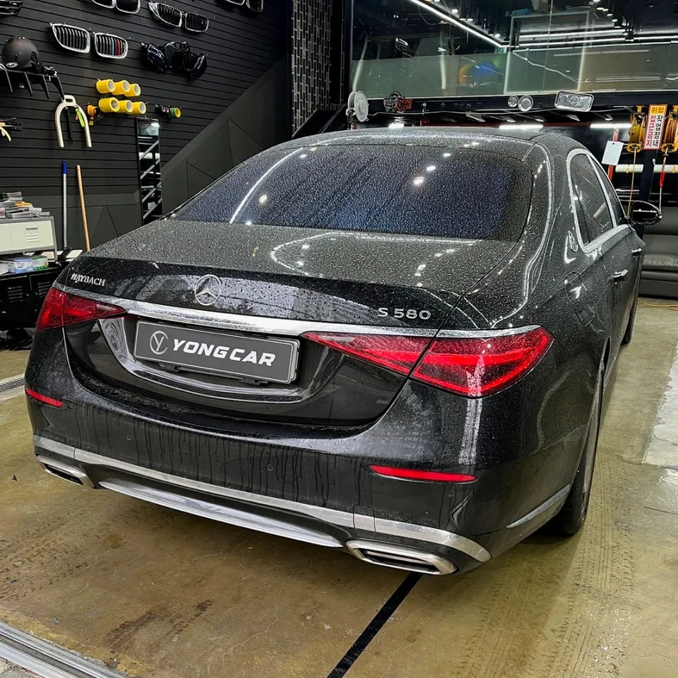 Mercedes-Benz Maybach S580のカーラッピング事例|費用目安・仕上がり 施工写真 3-1
