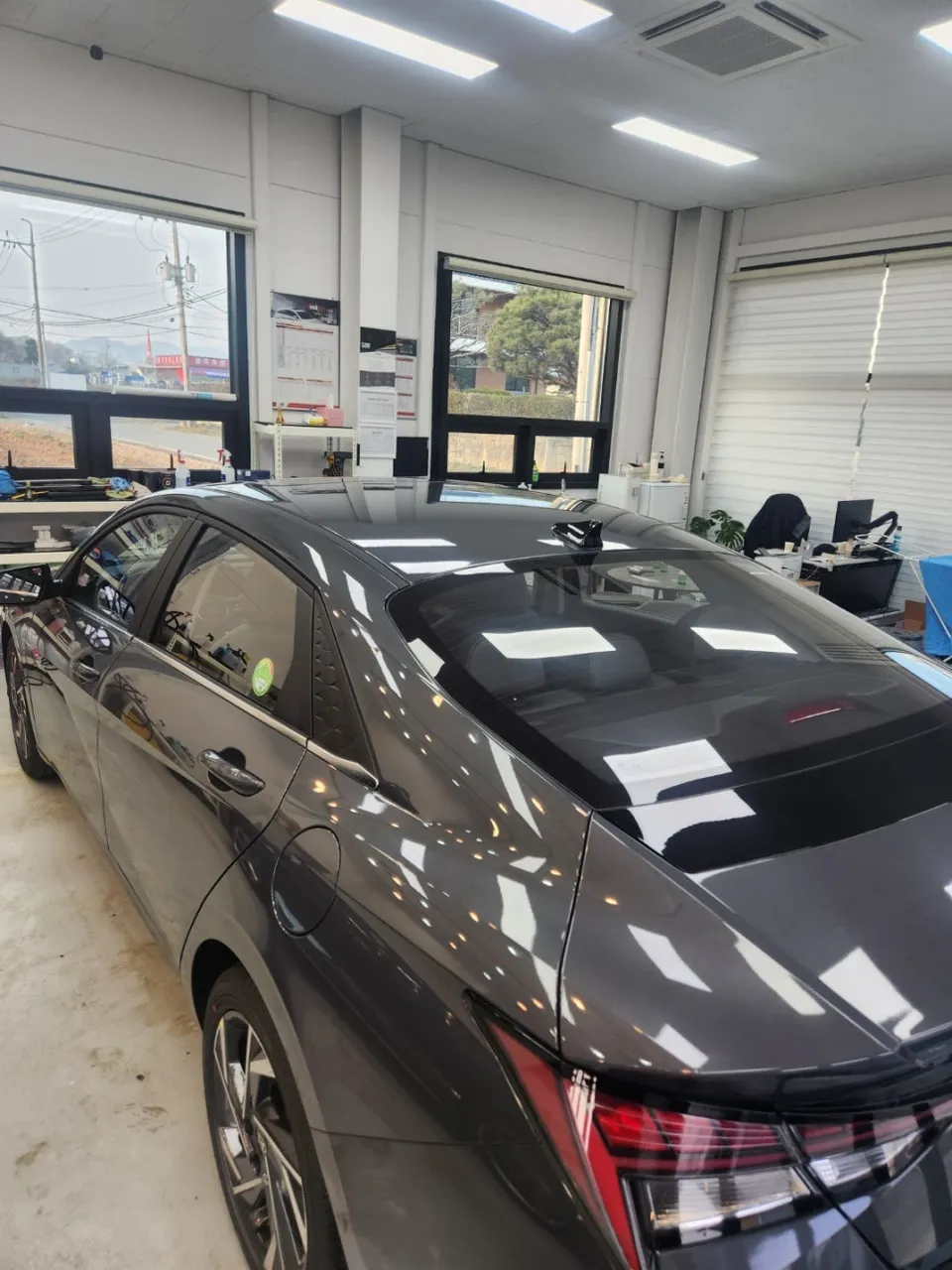 Hyundai ElantraのPPF施工事例｜費用目安・仕上がり 施工写真 3-1