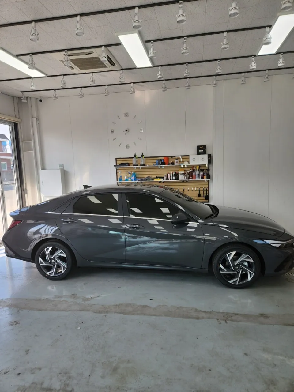 Hyundai ElantraのPPF施工事例｜費用目安・仕上がり 施工写真 2-3