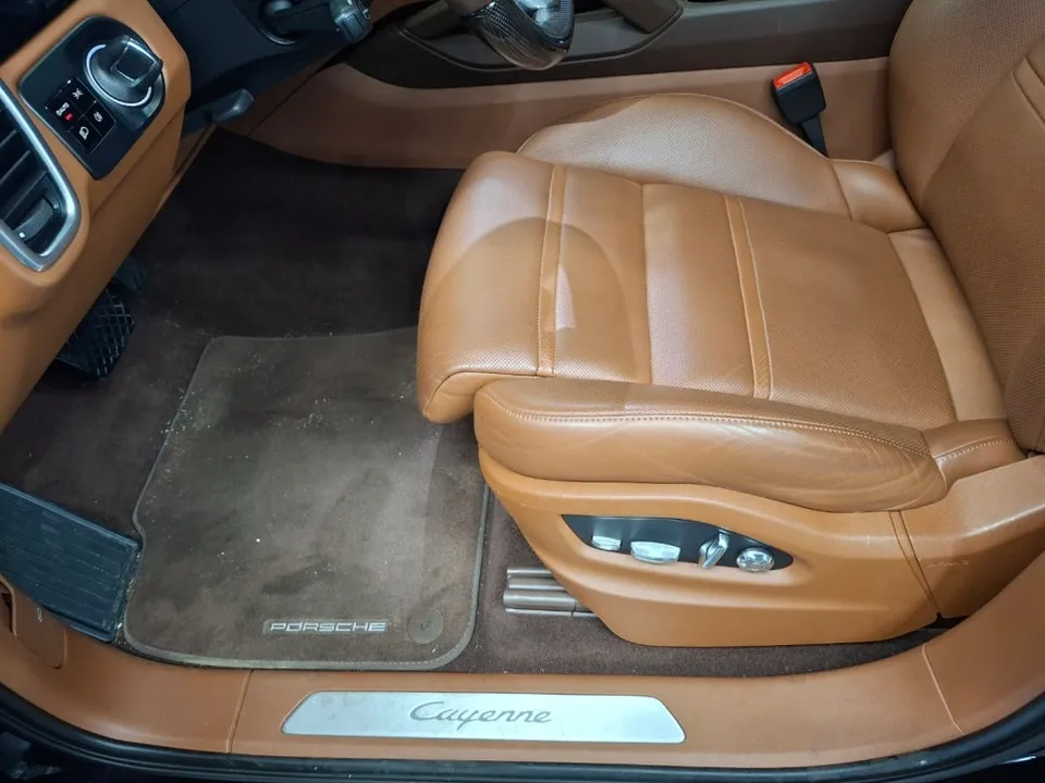 Porsche Cayenne paint correction - Porsche Cayenne Paint Correction & Glass Coating Review photo 8