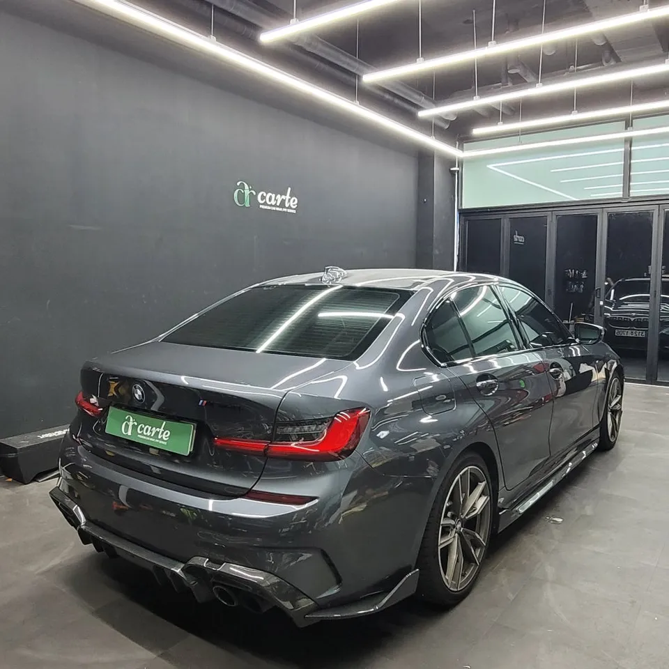 BMW 3 Seriesのカーラッピング事例 施工写真 3