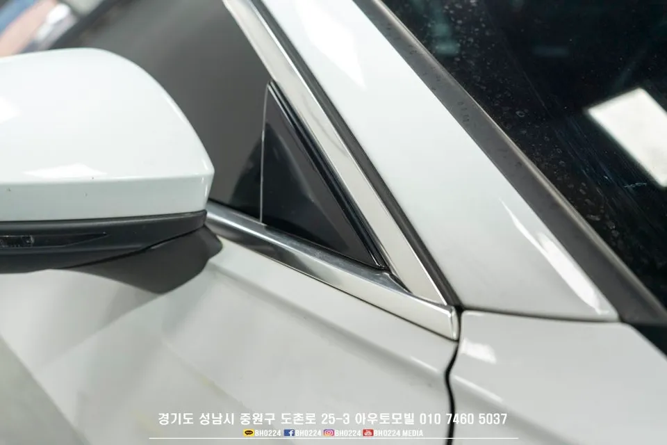 Audi A6のカーラッピング事例 施工写真 2-1