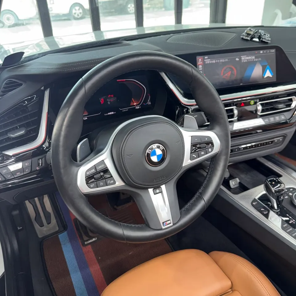 BMW Z4 G29 steering wheel - BMW Z4 G29 Steering Wheel Customization Review photo 4