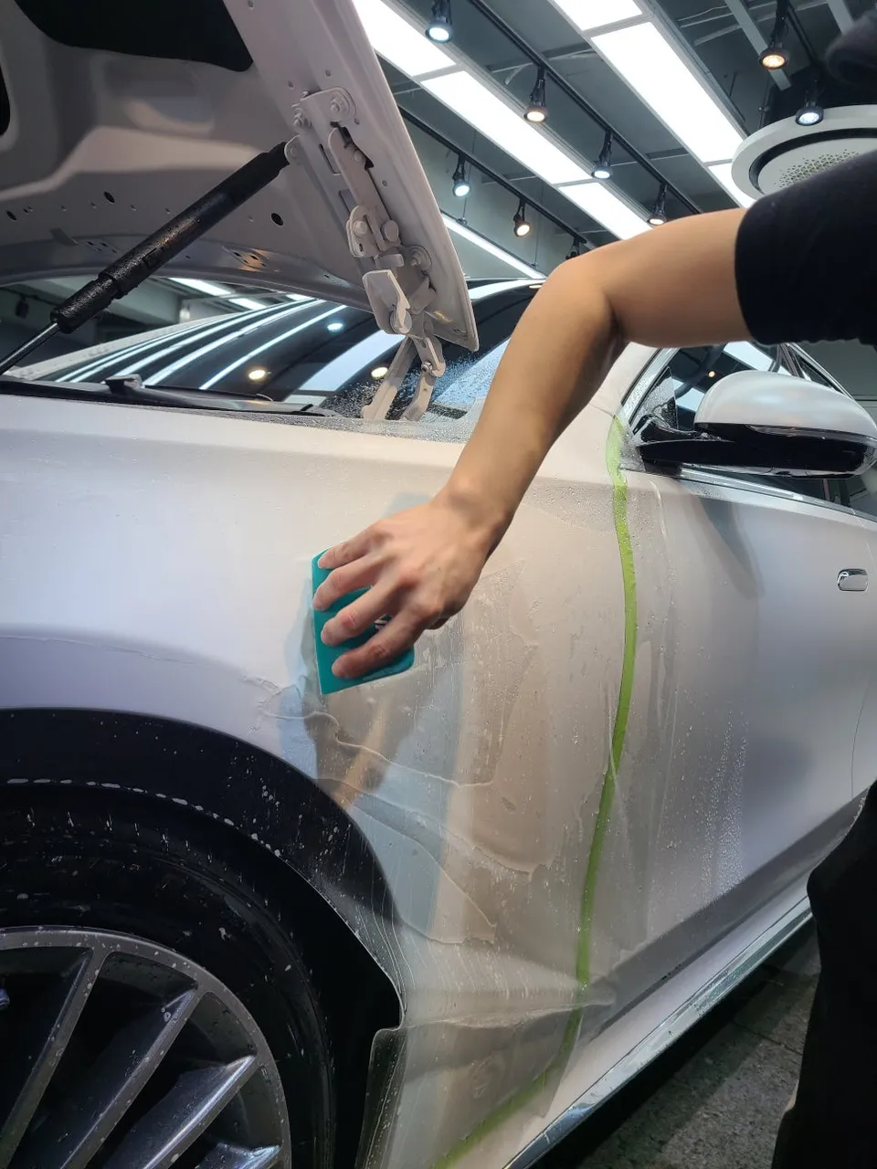 メルセデス・ベンツ Sクラス W223 PPF施工事例|無光カラー保護 施工写真 2-1