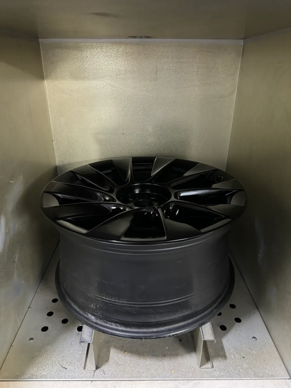 Tesla Model Y wheel repair - Tesla Model Y Wheel Repair Review: Cost & Results photo 5