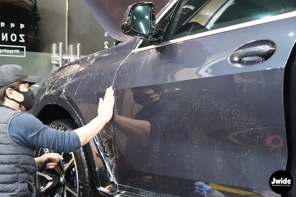 BMW X7のPPF施工事例|費用目安と仕上がり 施工写真 2-2