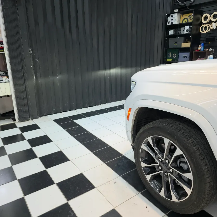 Jeep Grand Cherokee body repair - Jeep Grand Cherokee Body Repair & Painting Review — Clear Results photo 3
