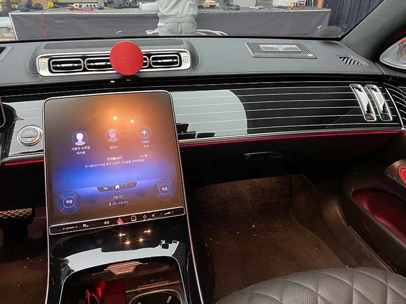 Mercedes-Benz S-Class interior customization - Mercedes-Benz S-Class Piano Black Trim Upgrade Review photo 3