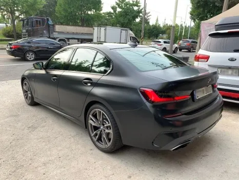BMW 3 Series G20のカーラッピング事例 施工写真 2-2