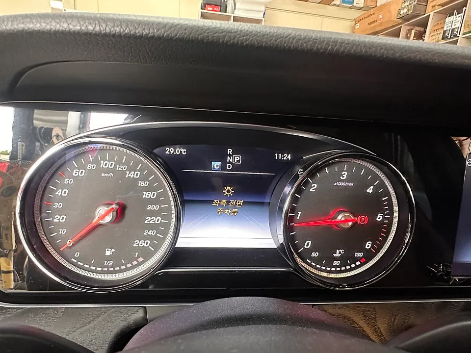 Mercedes-Benz E-Class W213 lighting upgrade - Mercedes-Benz E-Class W213 LED Lighting Upgrade Review photo 4