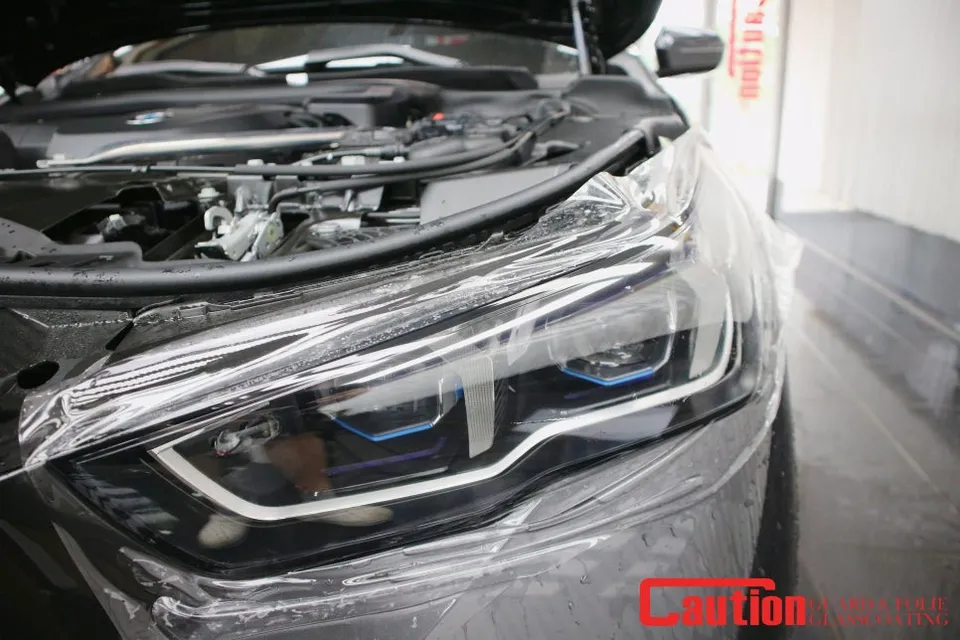 BMW 5 SeriesのPPF施工事例|費用目安と仕上がり 施工写真 4-2