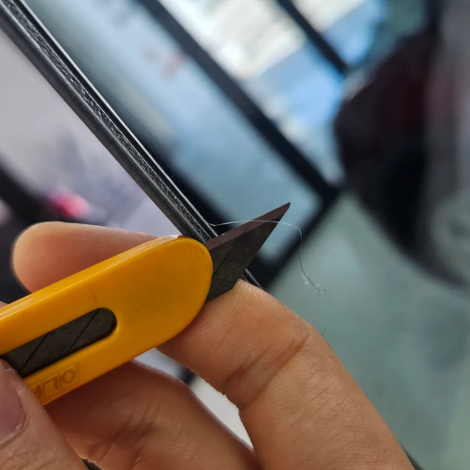 Tesla Model Yのカーフィルム施工事例 施工写真 1-3