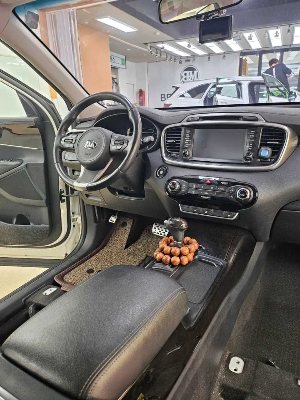 Kia Sorento seat ventilation - Kia Sorento Seat Climate Upgrade Review: Cost & Results photo 4