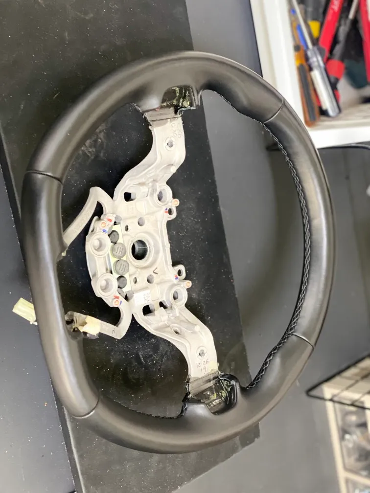 Kia K5 steering wheel - Kia K5 Steering Wheel Customization Review — Cost & Results photo 5