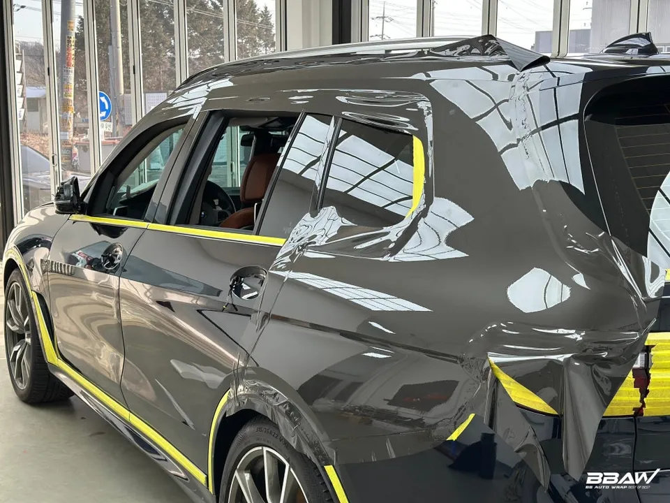 BMW X7 G07のカラーPPF施工事例｜費用目安・仕上がり 施工写真 1-2