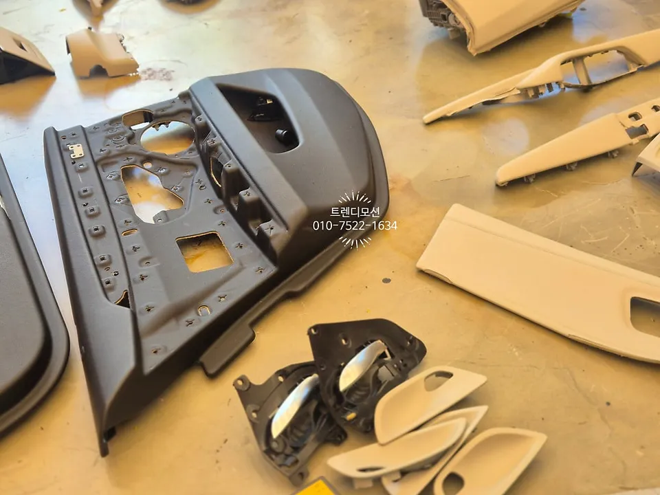 BMW 5 Series F10 interior customization - BMW 5 Series F10 Interior Customization Review photo 3
