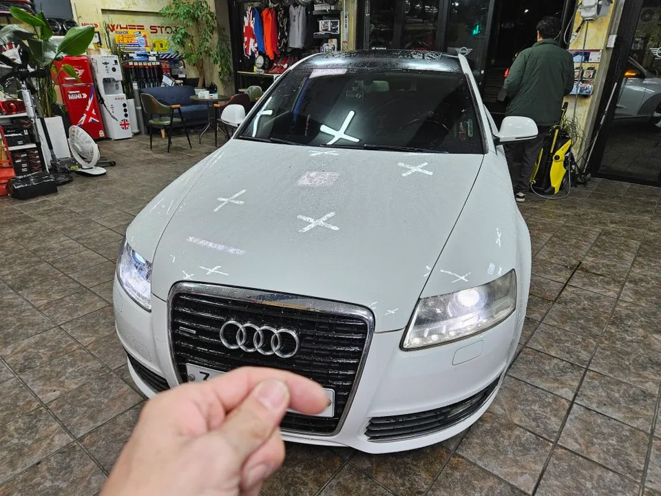 Audi A6 car audio - Audi A6 Car Audio Repair Review - Restored Media System photo 4