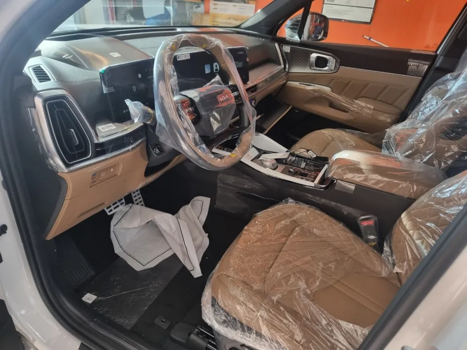 Kia Sorentoのカーフィルム施工事例|費用目安と仕上がり 施工写真 3-3