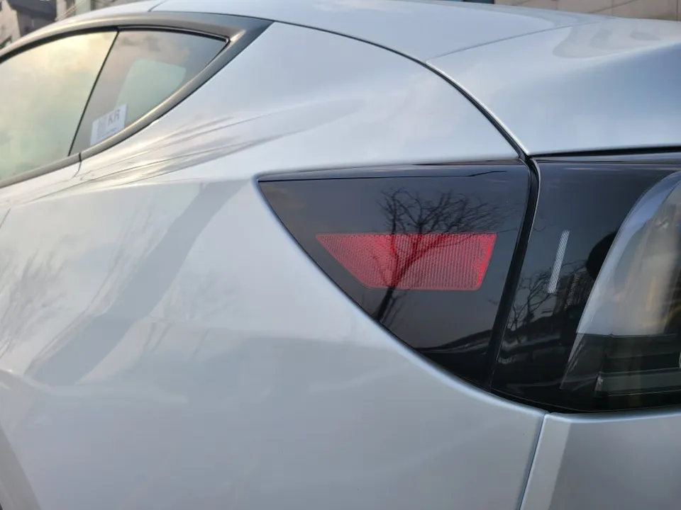 Tesla Model Y PPF施工事例|費用目安と仕上がり 施工写真 1-3