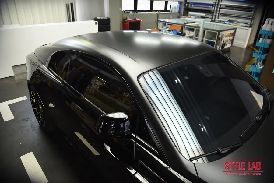 Rolls-Royce Wraithのカーラッピング事例|費用目安・仕上がり 施工写真 2-3