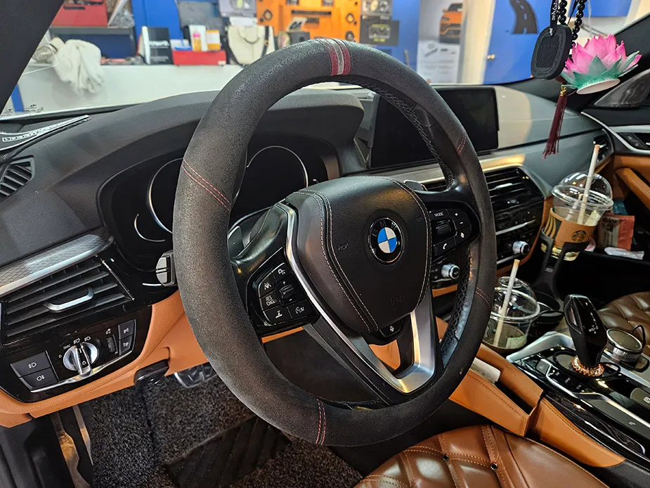 BMW 5 Series G30 body repair - BMW G30 5 Series BC Button Repair Review — Affordable Fix photo 3