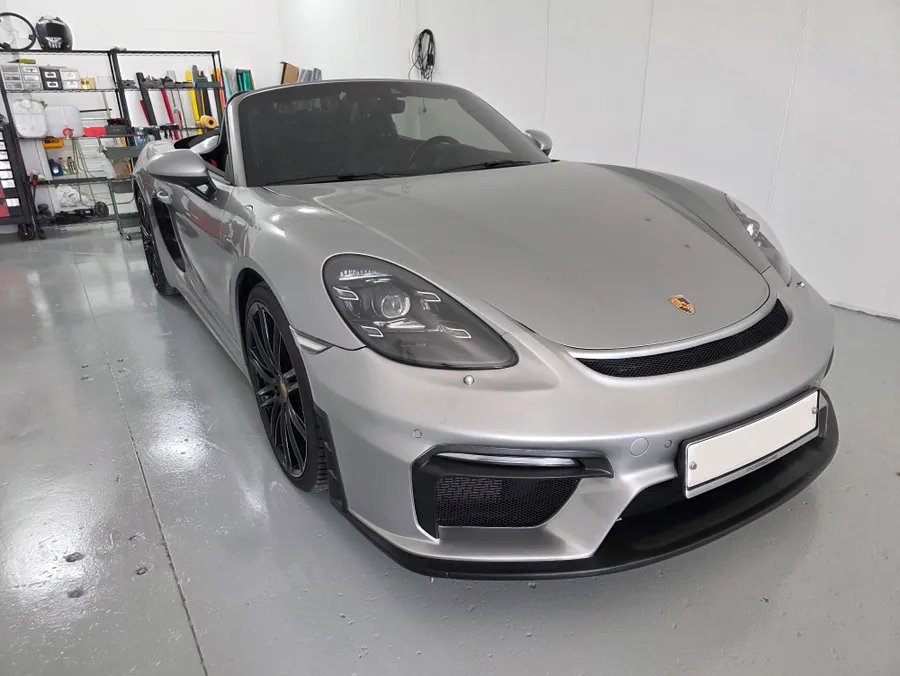 Porsche 718 Boxster vinyl wrap - Porsche 718 Boxster Vinyl Wrap Review — Satin Dark Grey Transform photo 3
