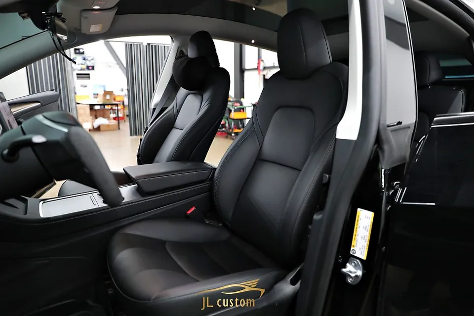Tesla Seat Ventilation & Heating Upgrade Review photo 2