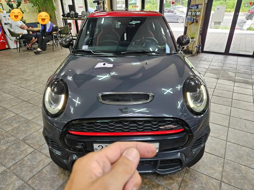 BMW MINI Cooper car audio installation result