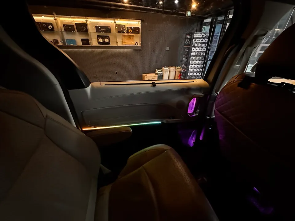 Toyota Sienna ambient lighting - Toyota Sienna Ambient Lighting Review: Cost & Results photo 5