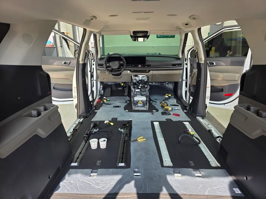 Kia Carnival KA4 Interior Customization Review: Cost & Results photo 2