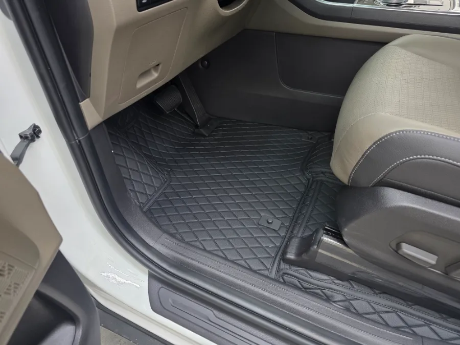 Kia Carnival KA4 interior customization - Kia Carnival KA4 Interior Customization Review: Cost & Results photo 3