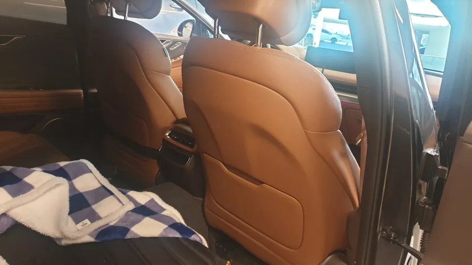 Genesis G80 RG3 oem options - Genesis G80 RG3 Rear Seat Monitor Installation Review photo 5