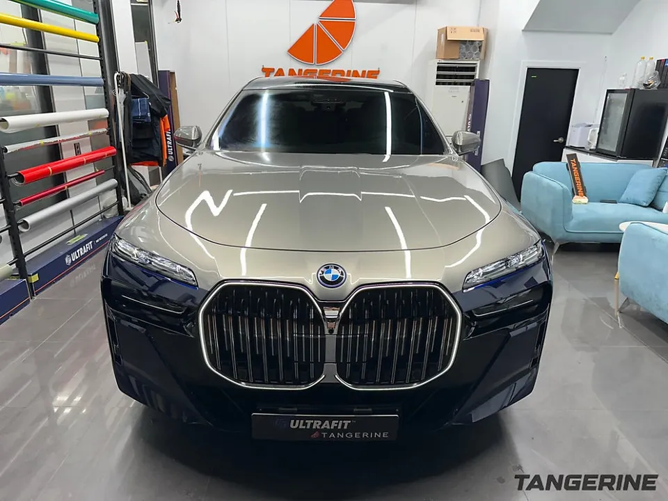 BMW 7 SeriesのPPF施工事例｜費用目安・仕上がり 施工写真 2-3