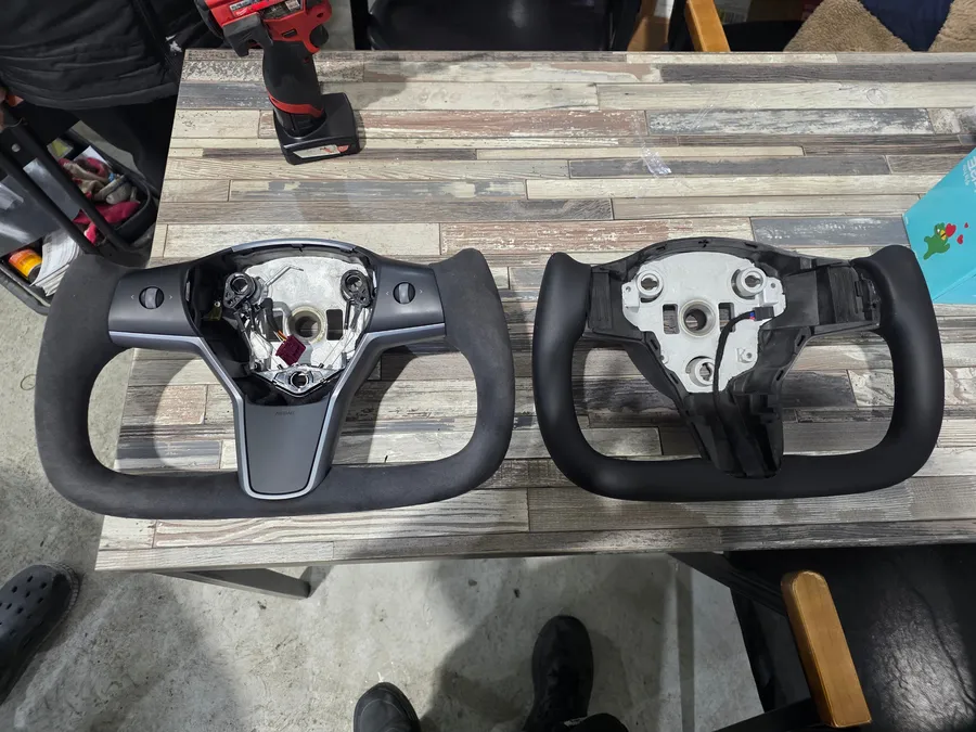 Tesla Model 3 steering wheel - Tesla Model 3 Steering Wheel Customization Review photo 3