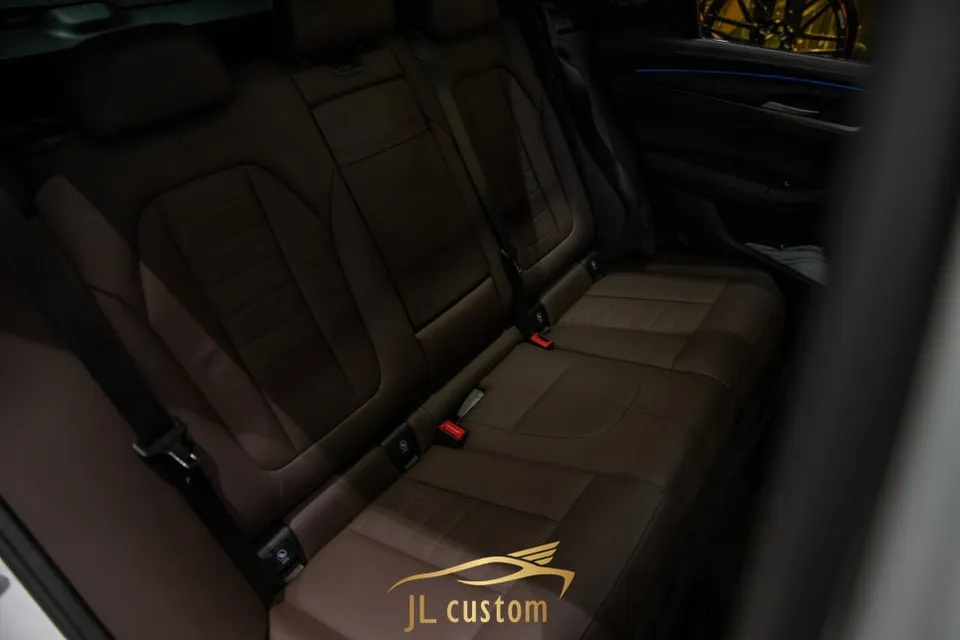 BMW ix3 seat climate - BMW ix3 Ventilated & Heated Seats Review — Enhanced Comfort photo 4