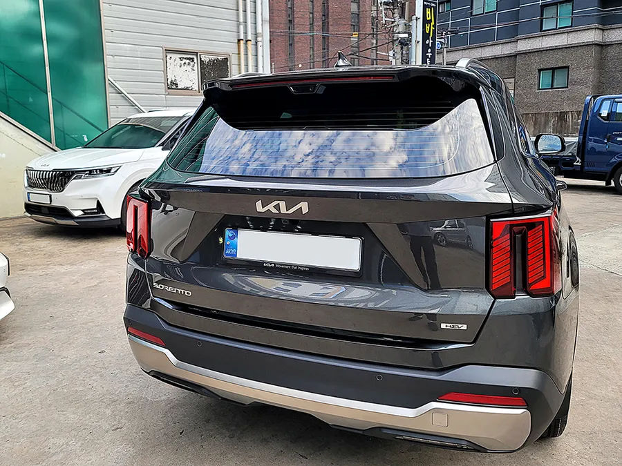 Kia Sorento MQ4のカーフィルム施工事例｜費用目安・仕上がり 施工写真 2-2