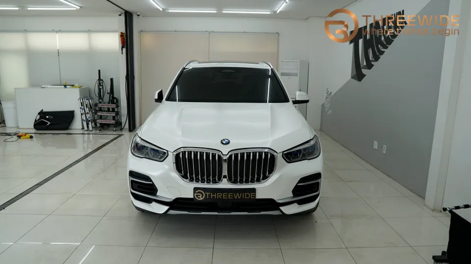 BMW X5 vinyl wrap - BMW X5 Vinyl Wrap Review: Satin Pearl White Cost & Results photo 5