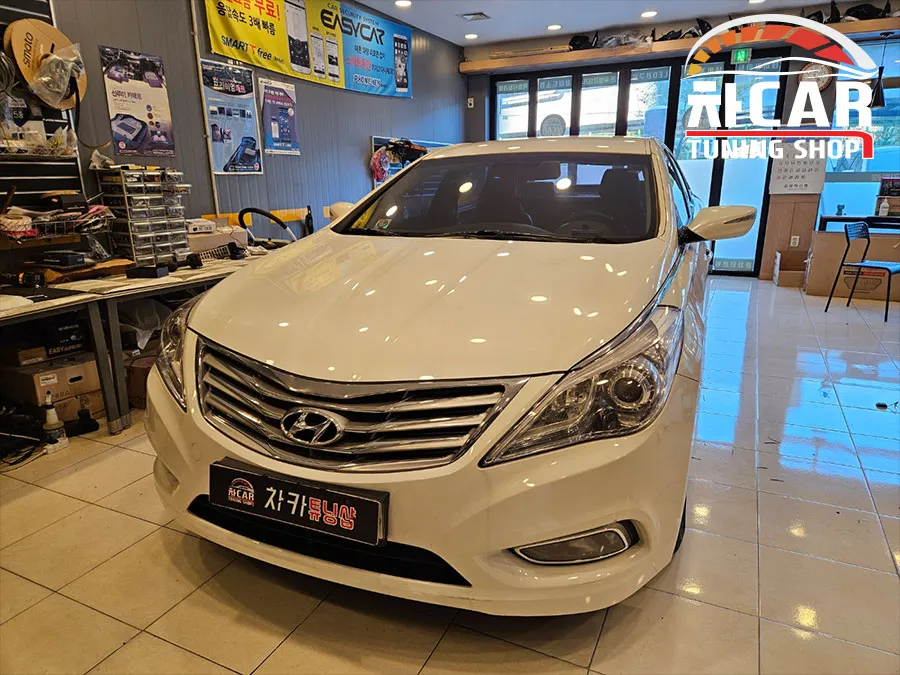 Hyundai Grandeur HG Android Head Unit Review - Enhanced Infotainm