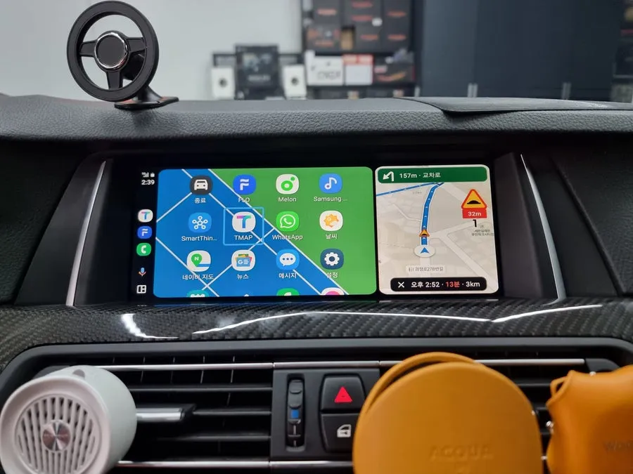 BMW 5 Series F10のAndroid Auto・CarPlay取付事例 施工写真 3-1