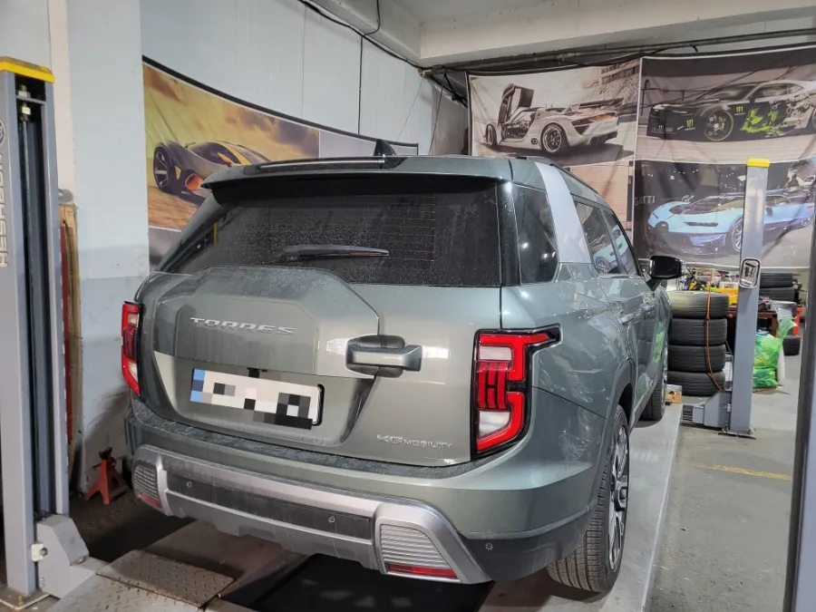KG Mobility Torresのホイールリペア・塗装事例 施工写真 2