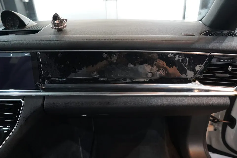 ポルシェ パナメーラ PPF施工事例|ヘッドライト保護と車体コーティング 施工写真 2-2