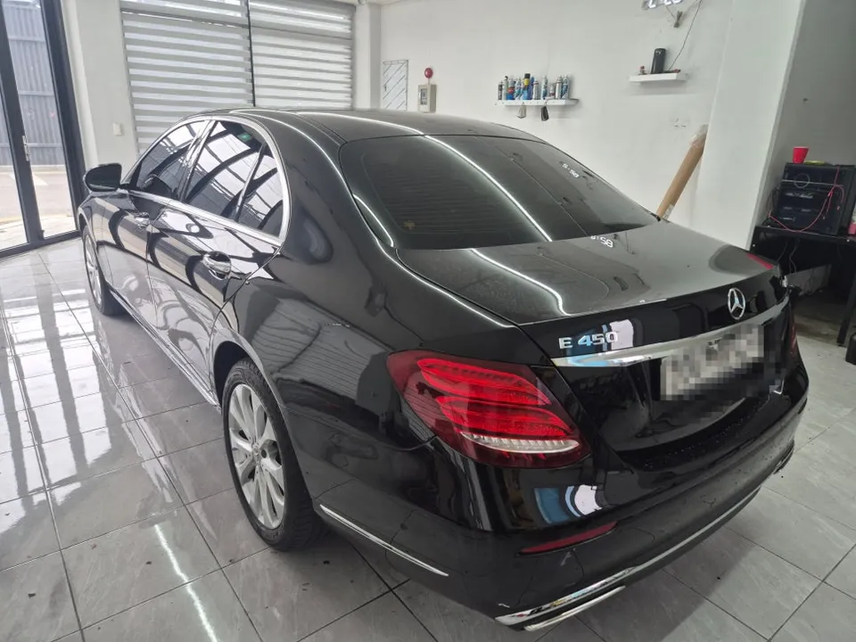 Mercedes-Benz E-Class vinyl wrap - Mercedes-Benz E-Class Vinyl Wrap Review — Cost & Results photo 4